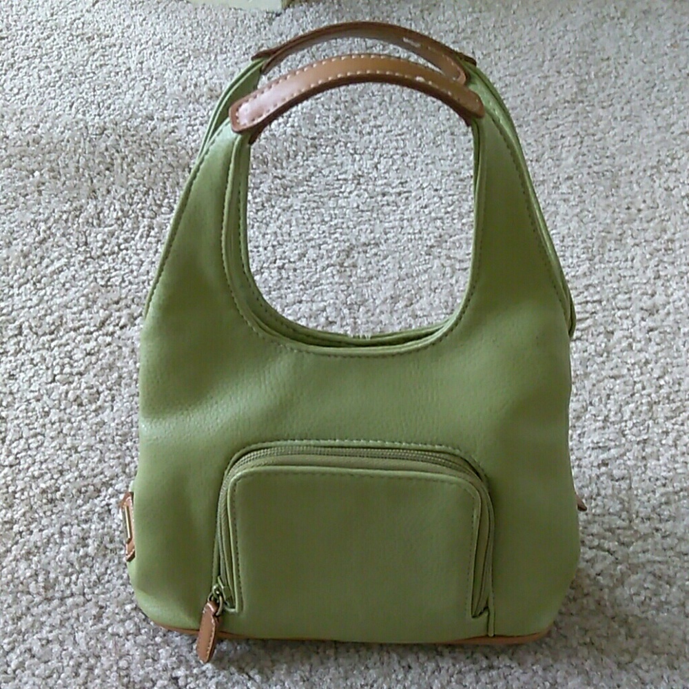 LEATHER NINE WEST MINI BAG.